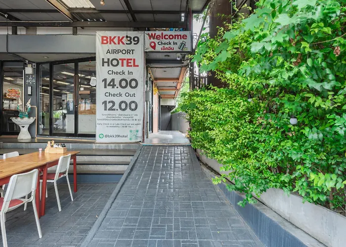 Bkk39 Airport アパートホテル 3*